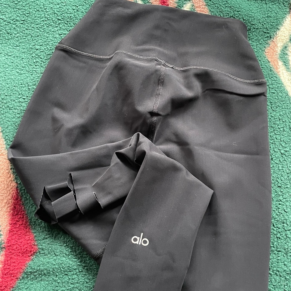 ALO Yoga Black Leggings